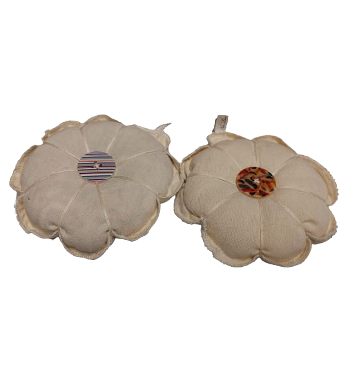 Perne ace de cusut din resturi de materiale 1 Perne ace de cusut din resturi de materiale